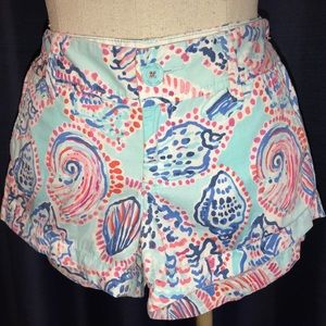 Lilly Pulitzer Walsh shorts